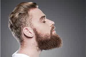 hombre joven con tipos de barbas cola de pato